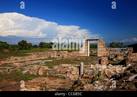 Die Reste der Basilika B' (auch bekannt als "Alkisonos"-5./6. Jh.) in antike Nikopolis, in der Nähe von Preveza, Epirus, Griechenland Stockfoto