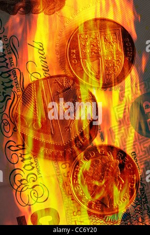 Konzept-Bild von Sterling fünf-Pfund-Note und UK Münzen mit orange Flamme brennt Stockfoto