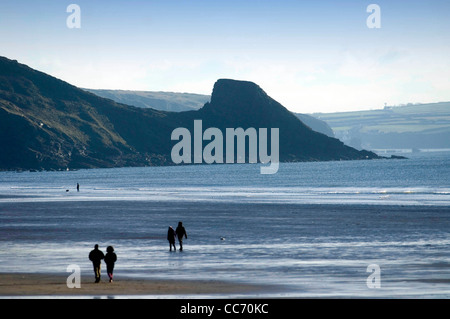 Newgale Strand in Pembrokeshire, die auf dem Weg von Haverfordwest nach St Davids (und Brawdy) im Westen von Wales, UK. Stockfoto