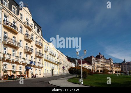 Europa, Tschechische Republik, Marianske Lazne (Marienbad). Wellnesshotels in der Stadt Stockfoto