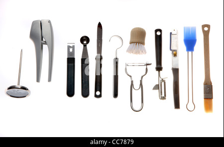 Zusammenstellung von verschiedenen Küchenutensilien, Küchenutensilien. Stockfoto