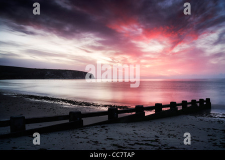 Swanage Bay bei Dämmerung, Dorset, England, UK Stockfoto