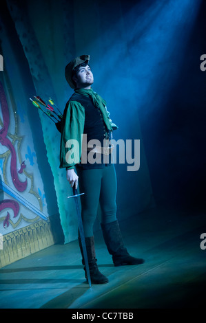 Ein Amateurtheater Pantomime Version der Legende von Robin Hood, Aberystwyth Arts Centre Wales UK Stockfoto
