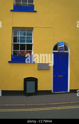 Eine bunte Stadthaus in Lyme Regis, Dorset, England, UK Stockfoto