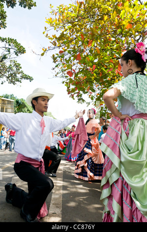 Traditionelle Tänze Costa Rica Central Valley während der Unabhängigkeitstag Stockfoto