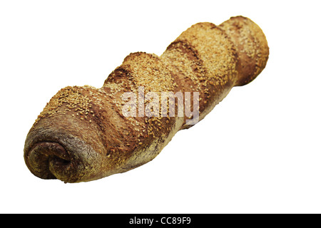 seitlicher Blick auf hausgemachte Sesam Samen Brot isoliert auf weiss Stockfoto
