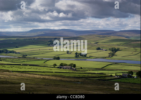 Blackton Reservoir von Goldsborough Rigg auf der Pennine Way, Baldersdale, Teesdale, County Durham, England gesehen Stockfoto