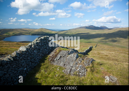 Blick auf die hohen Mourne von Pigeon Rock Mountain, Mourne Mountains, County Down, Nordirland. Stockfoto