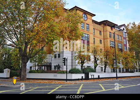 London: klassische Haus des Bischofs Bridge Road Stockfoto