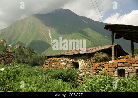 Georgien, Stepantsminda (ehemals Kasbegi), Mzcheta-Mtianeti region Stockfoto