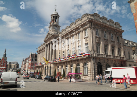 Hotel De Ville (Rathaus/Rathaus) in Cambrai, Nord-Pas-de-Calais, Frankreich. Stockfoto