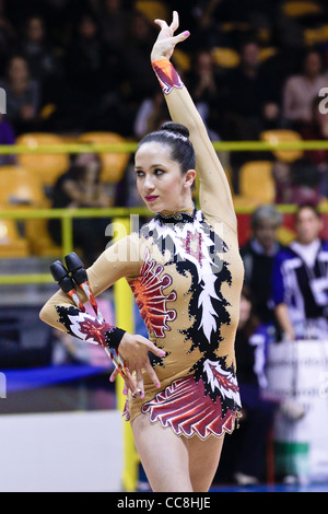 Neta Rivkin von Ginnastica Pavese während der italienischen Serie A Rhythmische Gymnastik Wettbewerbs 2011 Stockfoto