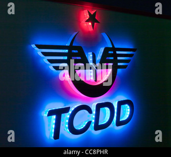 TCDD Schild an die türkische Staatsbahn in Istanbul Türkei Stockfoto