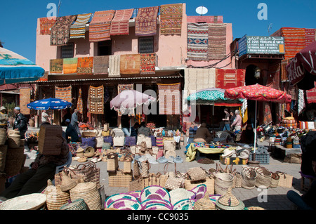 Die geschäftigen Markt am Rahba Qedima, Marrakesch, Marokko Stockfoto