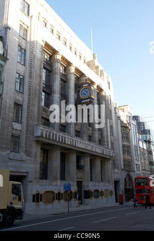 die ehemalige daily Telegraph vom Gebäude mit Uhr auf Fleet Street London England UK-Vereinigtes Königreich Stockfoto