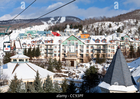 Gondelbahn in Mont Tremblant, Quebec, Kanada Stockfoto