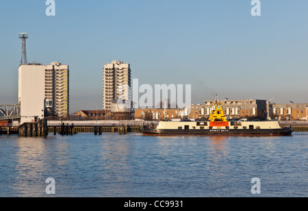 Woolwich Fähre - kostenloser Service über die Themse, London, UK Stockfoto