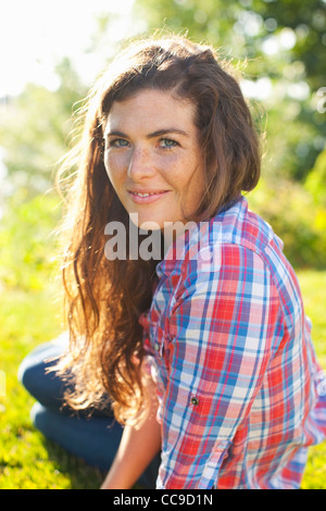 Porträt der jungen Frau, Eugene, Lane County, Oregon, USA Stockfoto