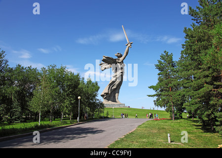 Statue von Mütterchen Russland (Rodina Mat', oder 'Motherland Anrufe') auf Mamai-Hügel. Wolgograd, Russland. Stockfoto