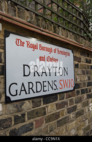 Straßenname Zeichen für Drayton Gärten, in der royal Borough of Kensington und Chelsea, London, england Stockfoto