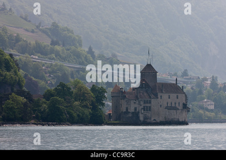 Château de Chillon (Schloss Chillon) liegt am Ufer des Lac Léman, 3 km von Montreux, Schweiz. Stockfoto