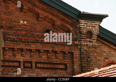 Mauerwerk-Detail, alte Ziegel Passenger Terminal von Central Georgia Railroad jetzt Savannah Visitors Center, Savannah Georgia Stockfoto