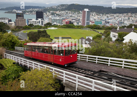 Wellington, Neuseeland. Seilbahn, gebaut im Jahr 1902, Neubauwohnungen mit den unteren Teil der Stadt zu verknüpfen. Stockfoto