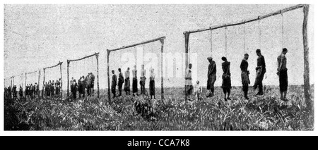 1918 gibbets sechs ermordeten Opfer gehängt durch deutsche Ausführung ausgeführt hängen Horror Terror böse Mord Völkermord Galgen hängen Stockfoto