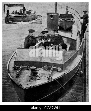 1917 amerikanische u-Boot Chaser 40 ft Marinebehälter Navy Maschinengewehrschütze Pistole Bergmann Mine Minen Tiefe kostenlos Anker uns USS PC Klasse Stockfoto