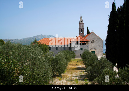 Franziskanerkloster (Lady of Karmen Church) in der Nähe von Orebic, Kroatien Stockfoto