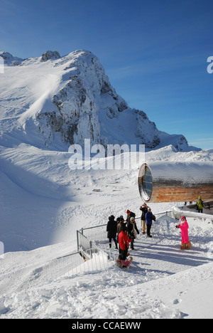 Das Karwendel (Karwendelbahn) Seilbahnstation, Mittenwald, Bayern, Deutschland. Stockfoto