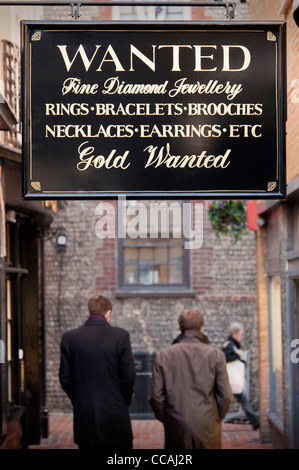 Zeichen über ein Brighton Lanes Juweliere, gebrauchte Diamanten, Ringe, Armbänder, Broschen, Halsketten Ohrringe und gold Brighton Sussex England Großbritannien Stockfoto