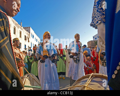 Berber-Musiker auf dem Festival Essaouira Gnaoua, Marokko Stockfoto