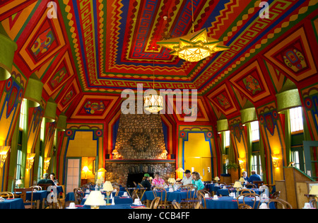 Die Naniboujou Lodge und Restaurant befindet sich am nördlichen Ufer des Lake Superior in Cook County, Minnesota, USA. Stockfoto