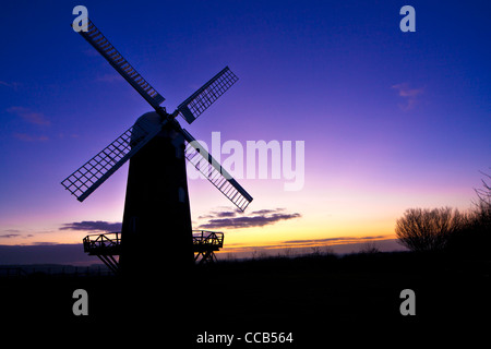 Twilight in Wilton Windmühle, eine Turm-Mühle und das einzige arbeiten Windmühle in Wessex, Wiltshire, England, UK Stockfoto