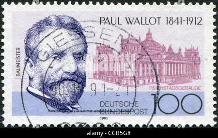 Deutschland - ca. 1991: Eine Briefmarke gedruckt in Deutschland, widmet sich der 150. Geburtstag Paul Wallot, ca. 1991 Stockfoto