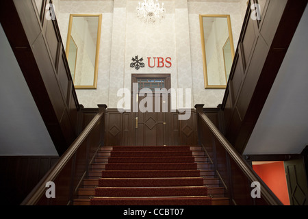 Das Innere des die UBS Business University in Singapur Stockfoto