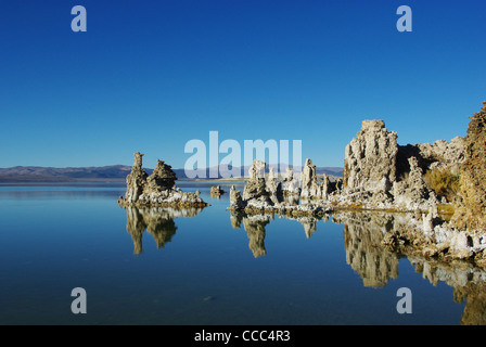 Kalktuff-Formationen Mono Lake, Kalifornien Stockfoto