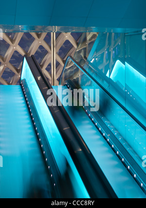 LIVERPOOL EIN EINKAUFSZENTRUM ROLLTREPPE Stockfoto