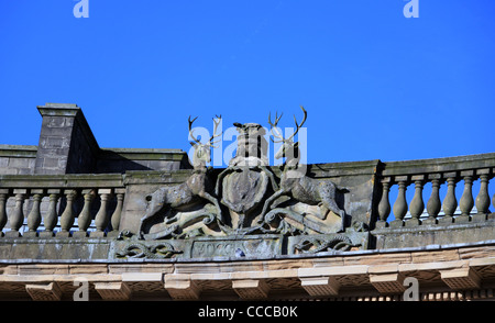 Dach-Detail des Halbmonds in Buxton Stockfoto