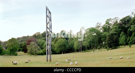 Obelisk, Schloss Carey, Vereinigtes Königreich, 2002 Obelisk, Schloss Carey, Vereinigtes Königreich, 2002 Stockfoto