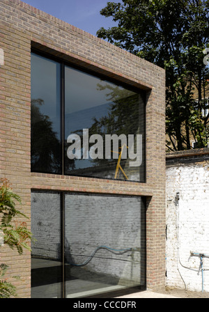 HAUS AM KINGS GROVE-DUGGAN MORRIS ARCHITEKTEN-LONDON-AUßENANSICHT Stockfoto