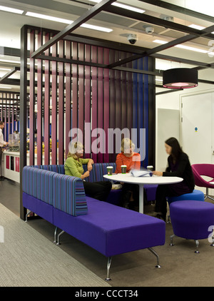3 Montage Square, Cardiff, Scott Brownrigg Architekten / Arup, 2010, unter Einbeziehung Green State-Of-The-Art Technologien und Stockfoto