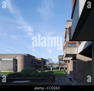 Churchill College Cambridge Sheppard Robson Cambridge 1968 Studentenwohnheime mit Bibliothek Stockfoto