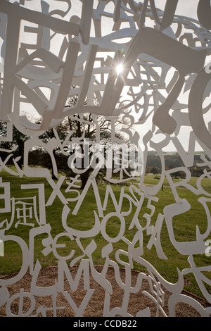 Jaume Plensa Skulptur "Zwillinge I und II" in Yorkshire Sculpture Park Stockfoto