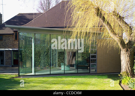 M3 Architekten. Der Limes, Nugents Park, Pinner, London, UK. Zeitgemäße Erweiterung & Haus Umbau. Stockfoto