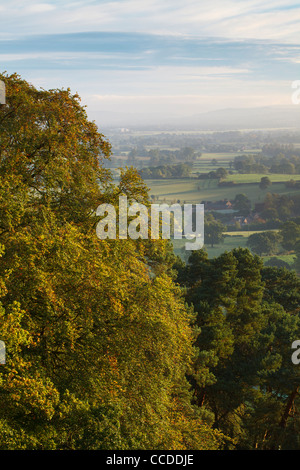 Blick Richtung Nordosten über Cheshire von Alderley Edge zu fotografieren Stockfoto