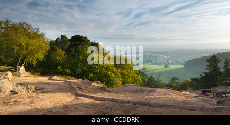 Panorama-Foto auf der Suche Nord-Ost in Cheshire von Alderley Edge Stockfoto