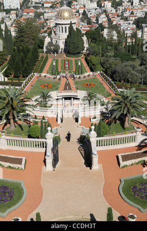 Die Bahai-Gärten, aka die hängenden Gärten, in der deutschen Kolonie in Haifa, eine der meistbesuchten Touristenattraktionen in Israel Stockfoto