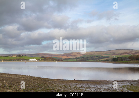 Hollingworth See am Stadtrand von Littleborough, wurde 1804 die Wasserversorgung zum Rochdale Kanal Hollingworth See erbaut. Stockfoto